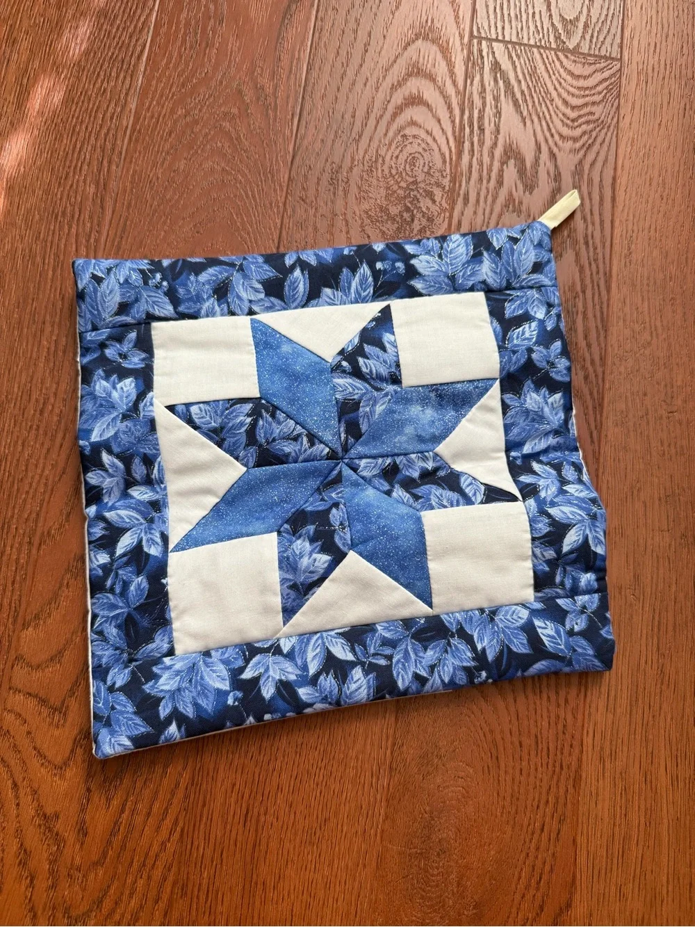 Handmade Quilted Star Potholder Pocket Blue White Patchwork Vintage Style